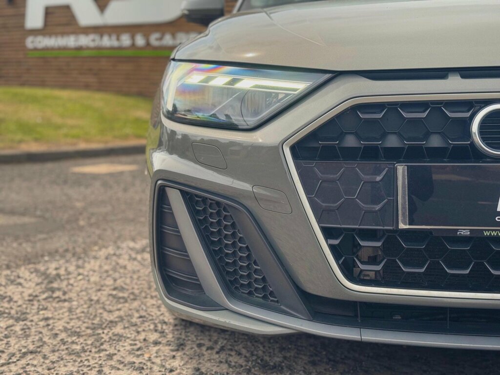 Audi A1 1.0 Tfsi 30 Sport Sportback S Tronic Euro 6 Ss Black #8