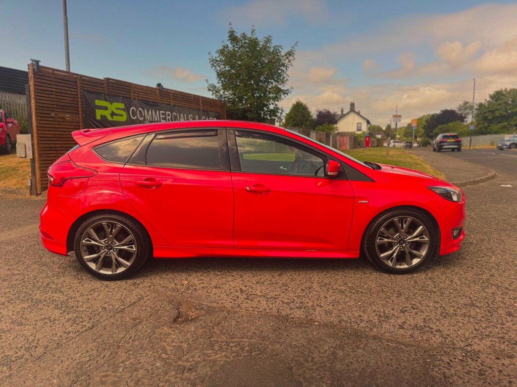 Ford Focus 1.0T Ecoboost St-line Euro 6 Ss Red #3