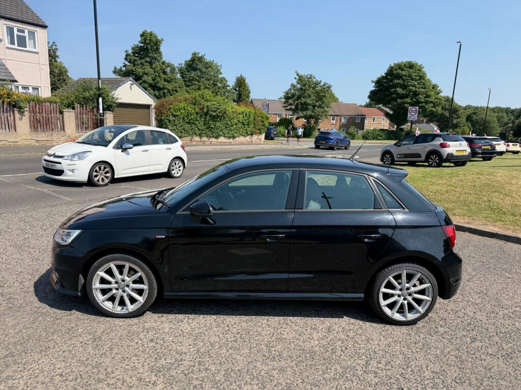 Audi A1 Hatchback 1.4 White #4