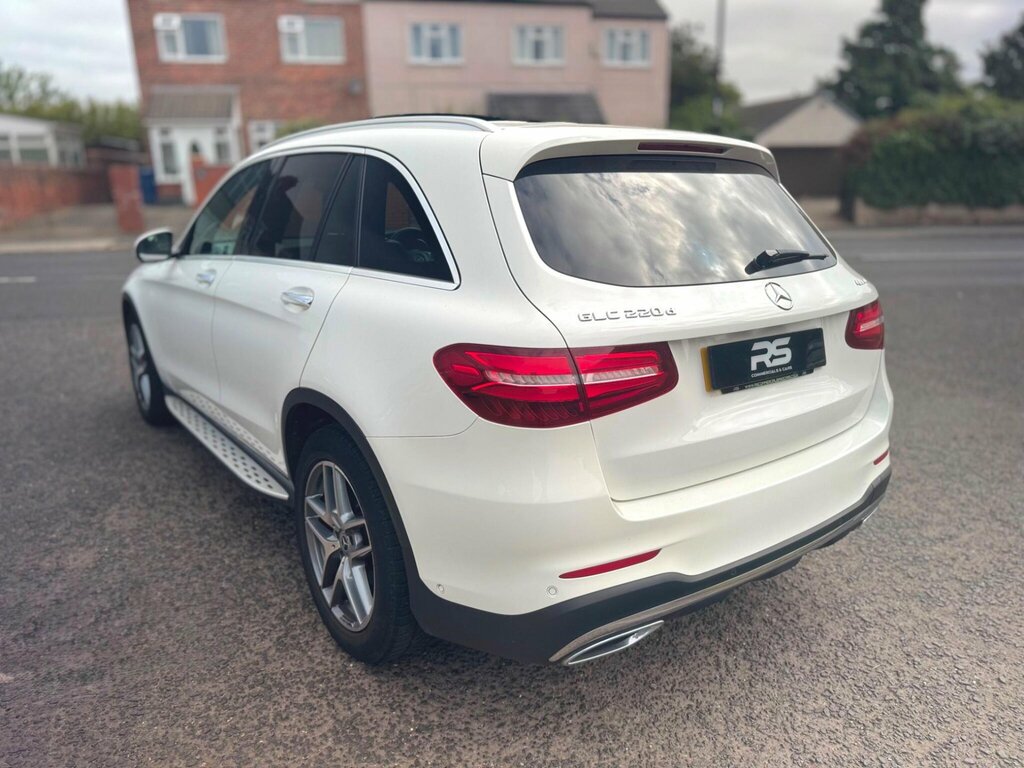 Mercedes-Benz GLC Class 2.1 Glc220d Amg Line Premium Plus G-tronic 4Mati White #3