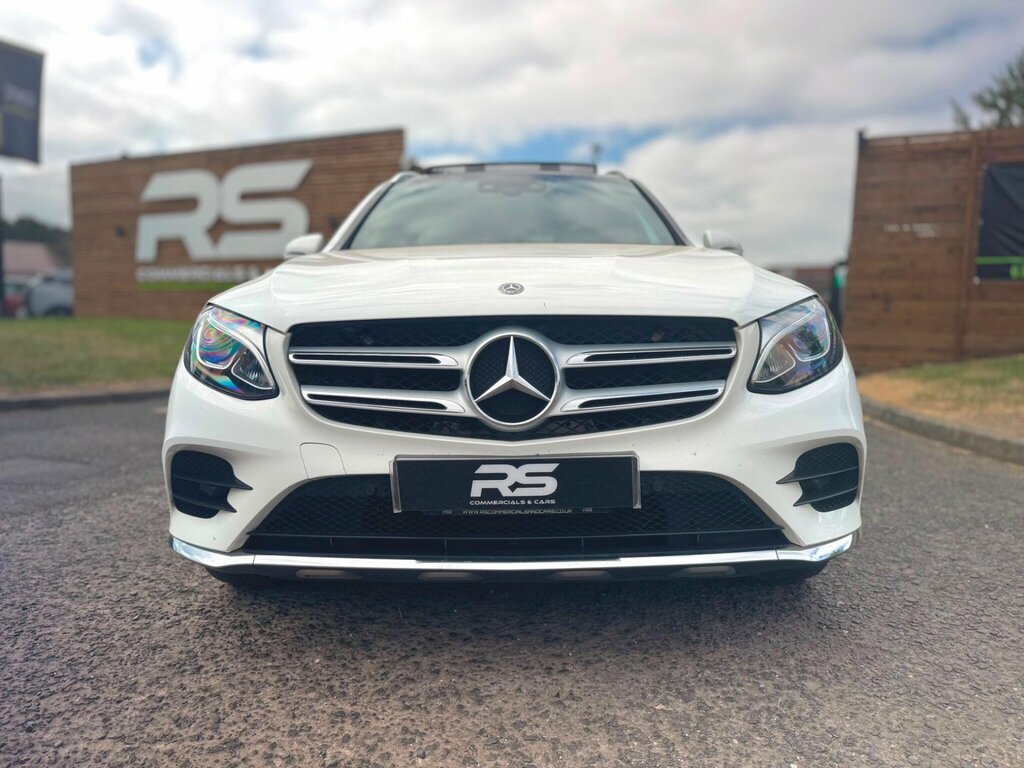 Mercedes-Benz GLC Class 2.1 Glc220d Amg Line Premium Plus G-tronic 4Mati White
