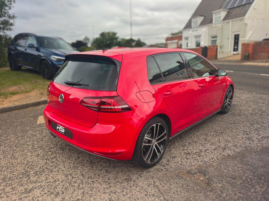 Volkswagen Golf 2.0 Tdi Bluemotion Tech Gtd Euro 6 Ss NU65HKF Red #2