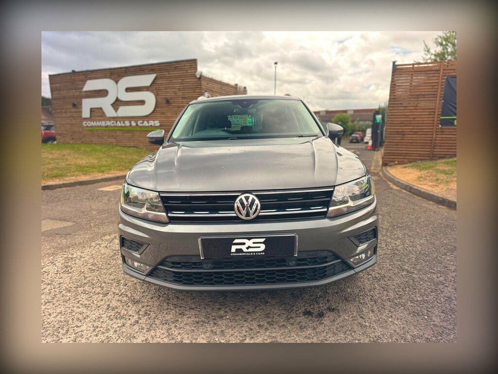 Volkswagen Tiguan 2.0 Tdi Se Navigation 4Motion Euro 6 Ss Grey