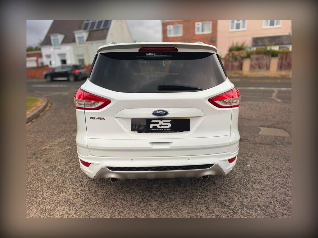 Ford Kuga 2.0 Tdci Titanium X Awd Euro 6 Ss WO16VHR White #4