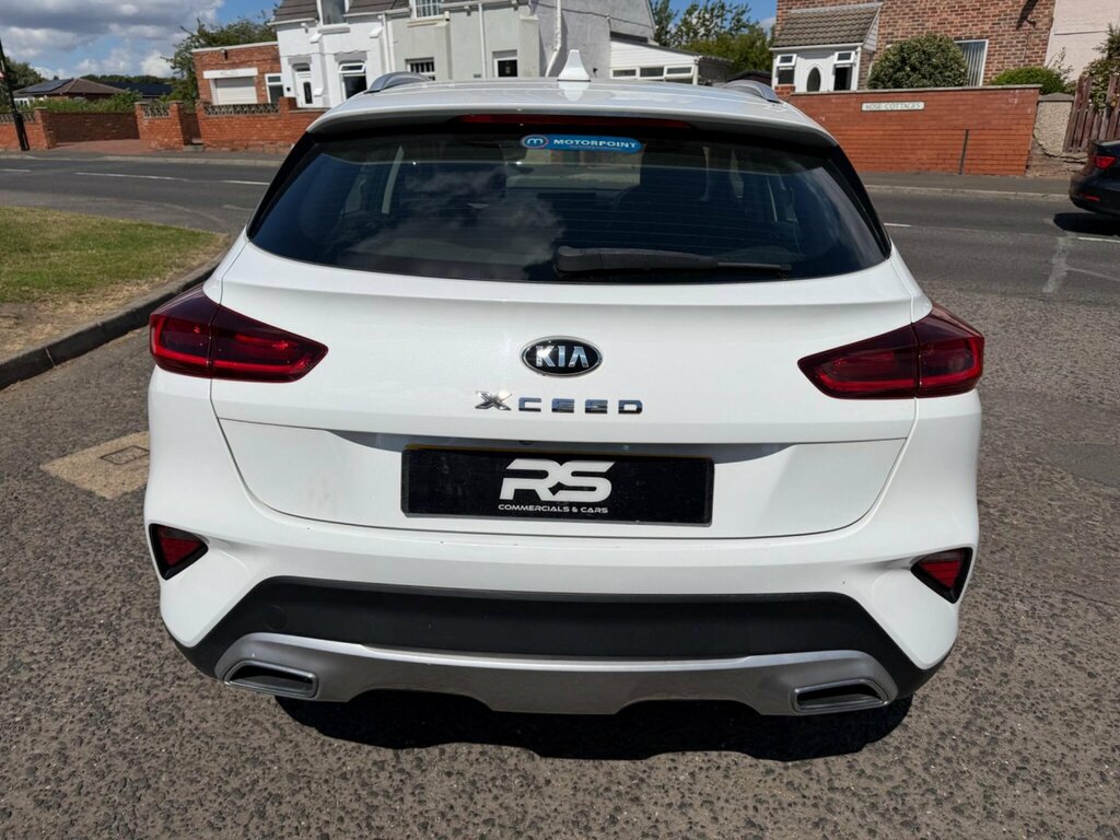 Kia Xceed 1.6 Crdi 2 Euro 6 Ss White #6