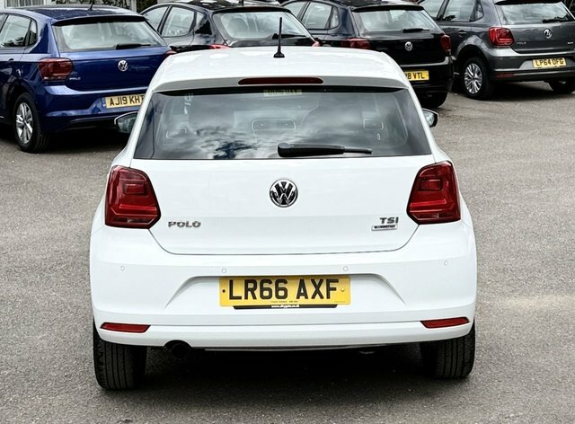 Volkswagen Polo 1.2 Tsi Bluemotion Tech Match Hatchback White #6