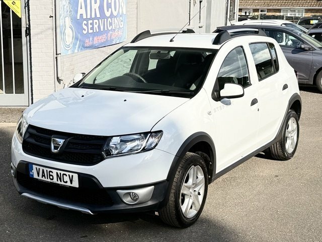 Dacia Sandero Stepway 0.9 Tce Ambiance Hatchback Euro White #3