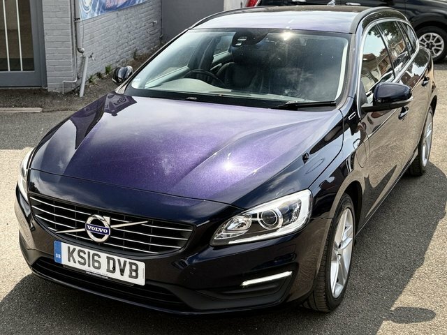 Volvo V60  White #21