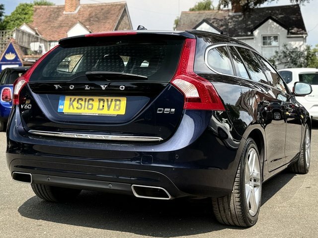 Volvo V60  White #33
