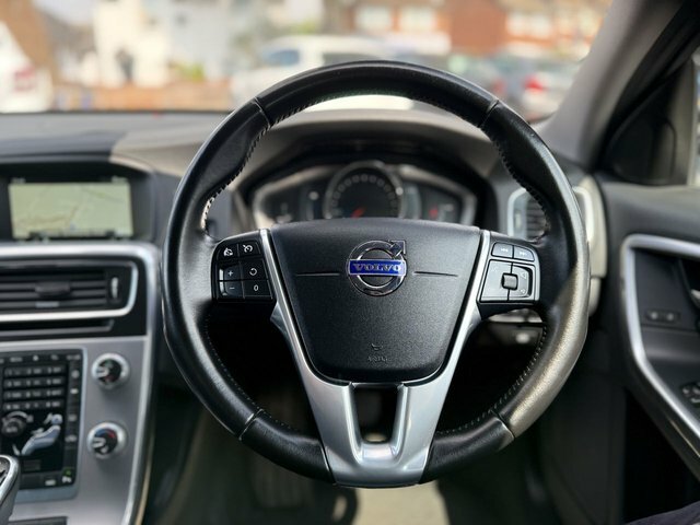 Volvo V60  White #49