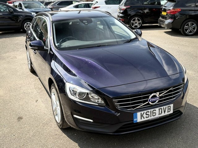 Volvo V60  White #16