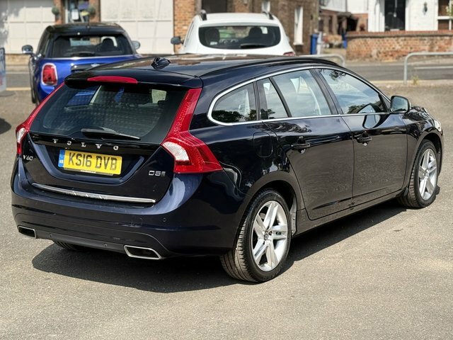 Volvo V60  White #8
