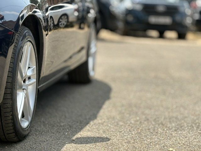 Volvo V60  White #28