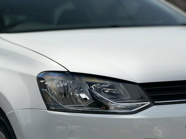 Volkswagen Polo 1.4 Bluegt White Low Tax White #17