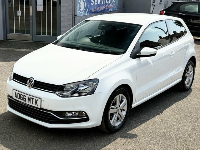 Volkswagen Polo 1.2 Tsi Bluemotion Tech Match Hatchback White #3