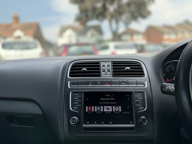 Volkswagen Polo 1.4 Bluegt White Low Tax White #48