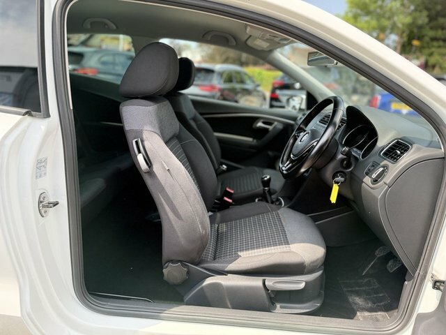 Volkswagen Polo 1.4 Bluegt White Low Tax White #11