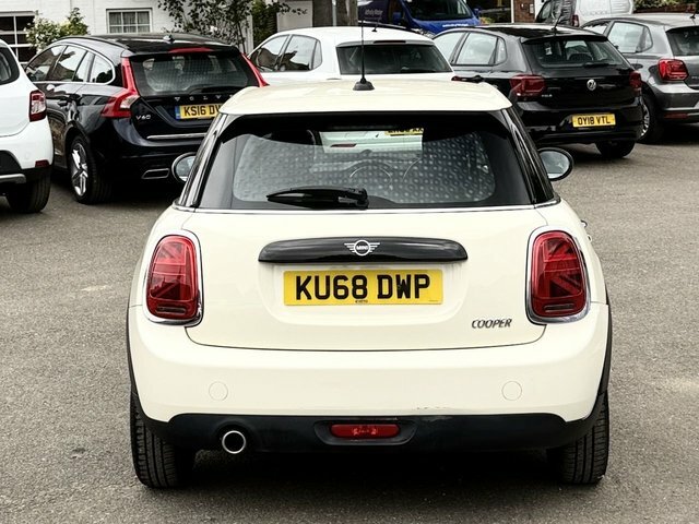 Mini Hatch 1.5 Cooper Hatchback Steptronic Euro 6 White #5