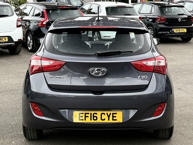 Hyundai I30 1.6 Crdi Blue Drive Se Nav Hatchback Ma Grey #5