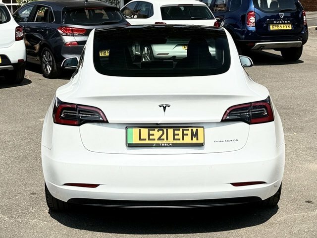 Tesla Model 3 Dual Motor Long Range Saloon 4 White #5