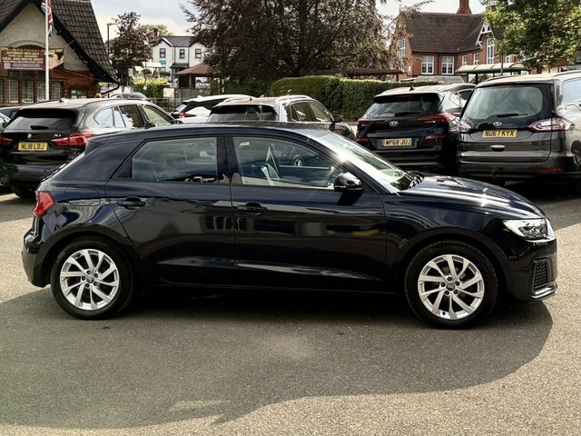 Audi A1 1.0 Tfsi 25 Sport Sportback Euro Blue #6