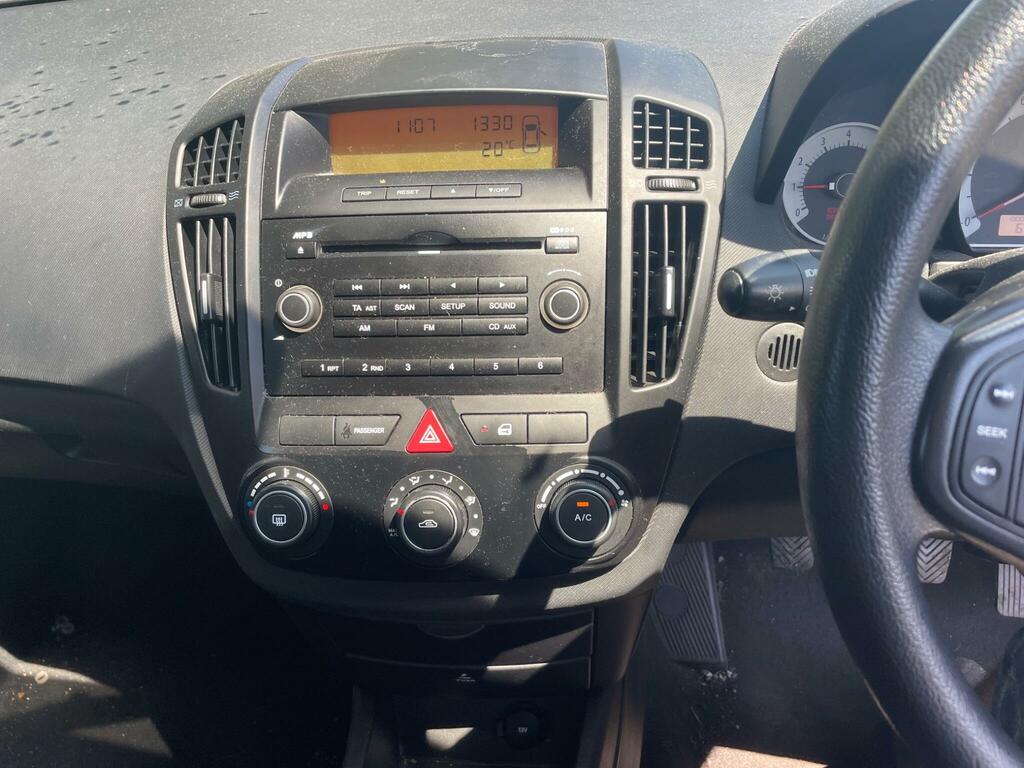 Kia Ceed 1.4 1 Euro 4 Black #11