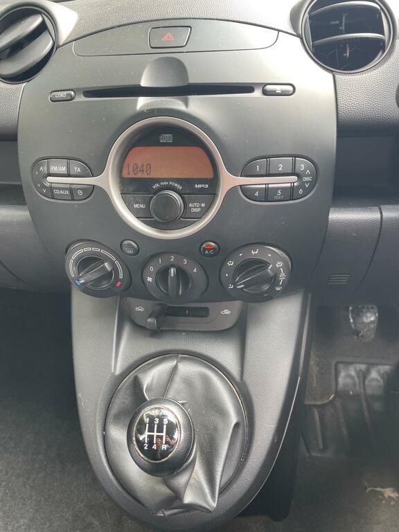 Mazda 2 Hatchback 1.3 Tamura Euro 4 200909 Blue #22