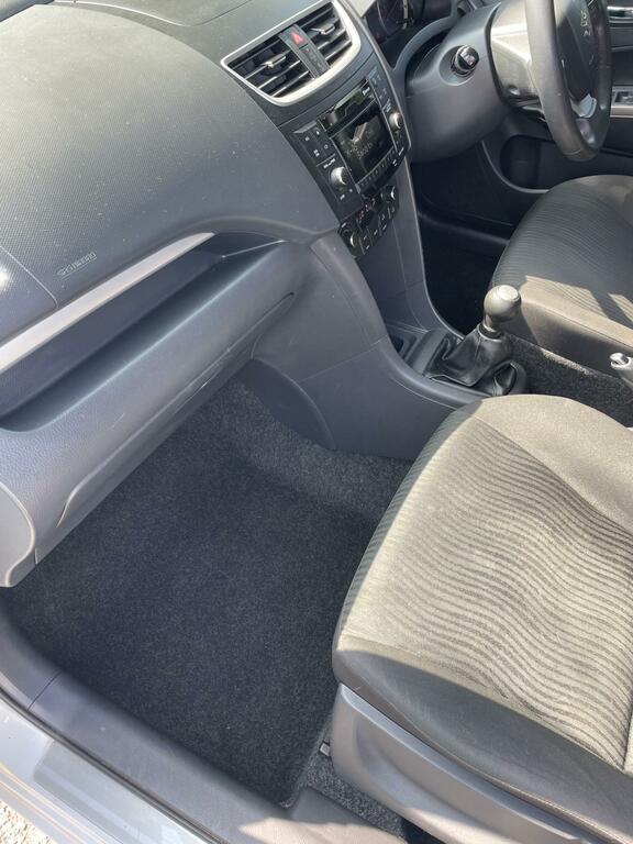 Suzuki Swift 1.2L Sz3 White #7