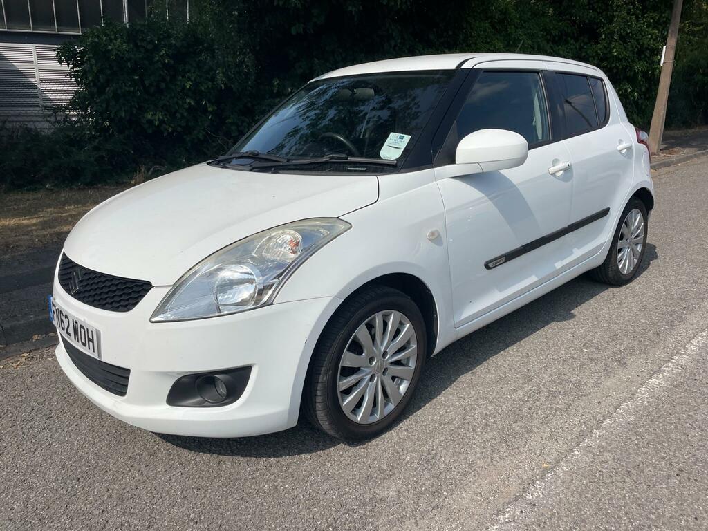 Suzuki Swift Sz4 White