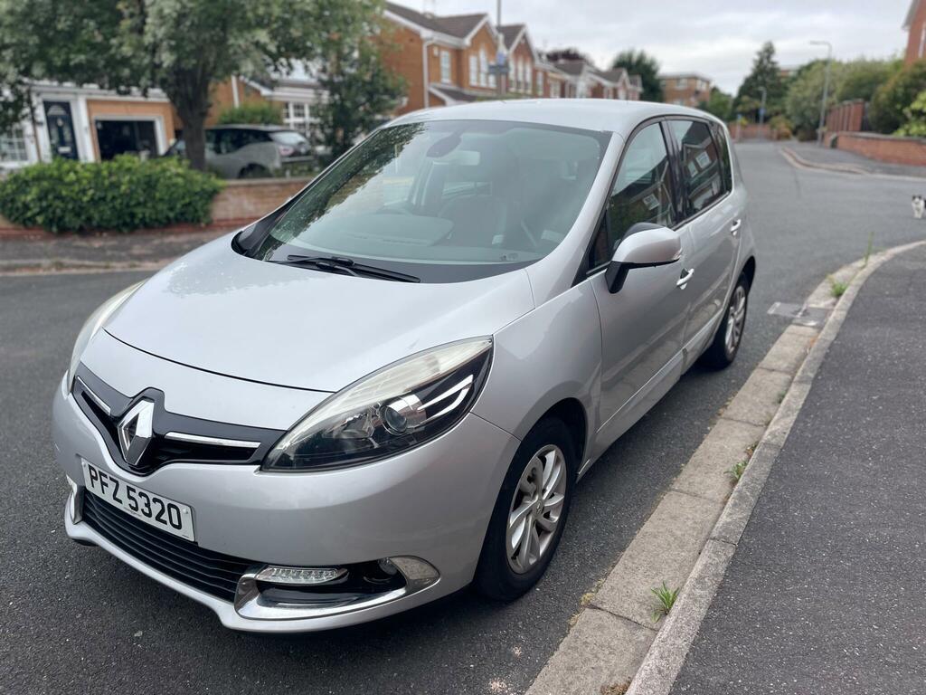 Renault Scenic Dynamique Tomtom Silver