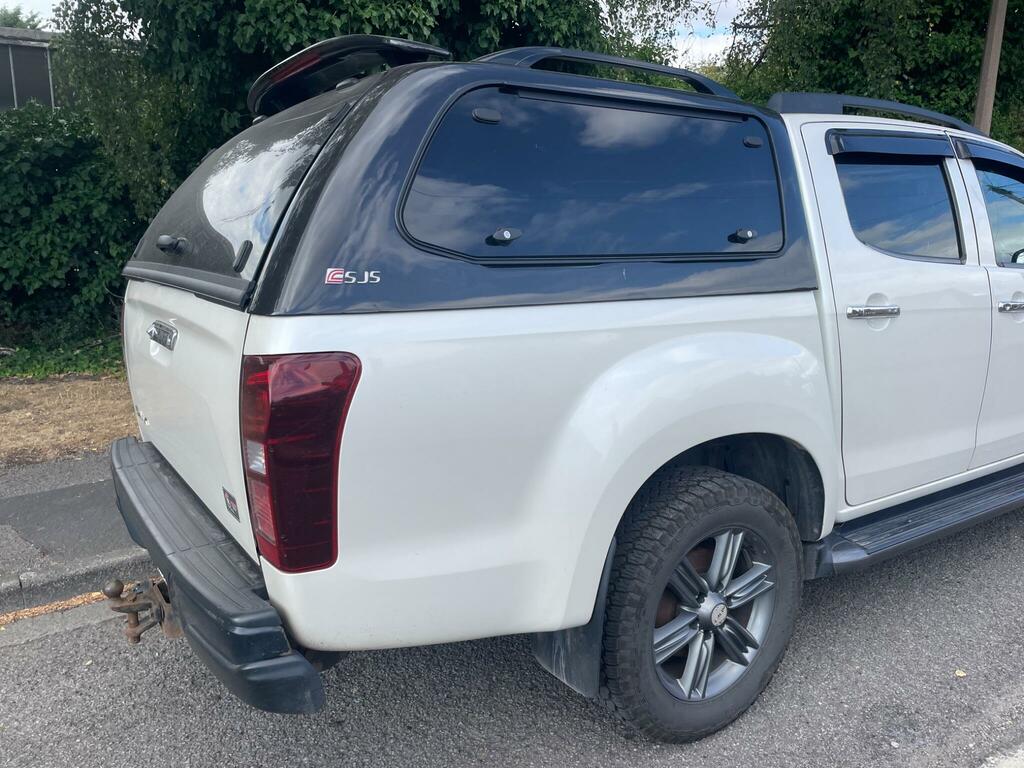 Isuzu D-Max 1.9 Td 161 Blade Double Cab With Truckman Top White #24