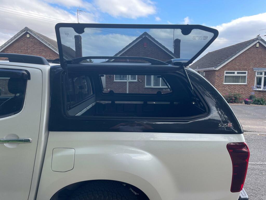 Isuzu D-Max 1.9 Td 161 Blade Double Cab With Truckman Top White #23