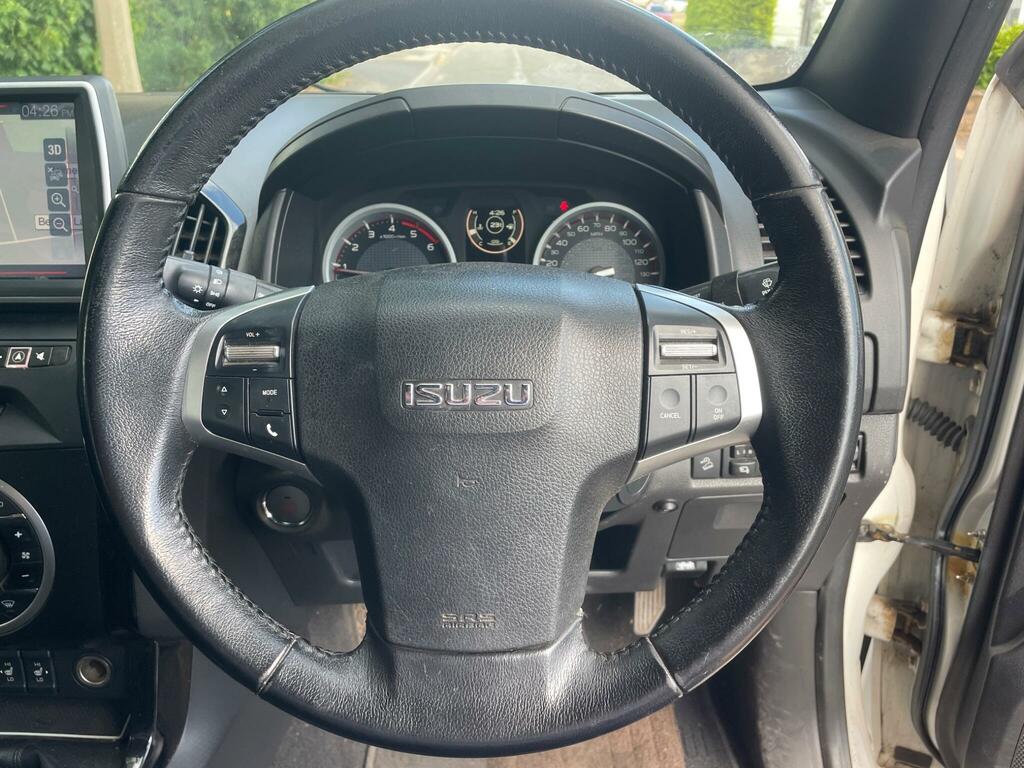 Isuzu D-Max 1.9 Td 161 Blade Double Cab With Truckman Top White #30