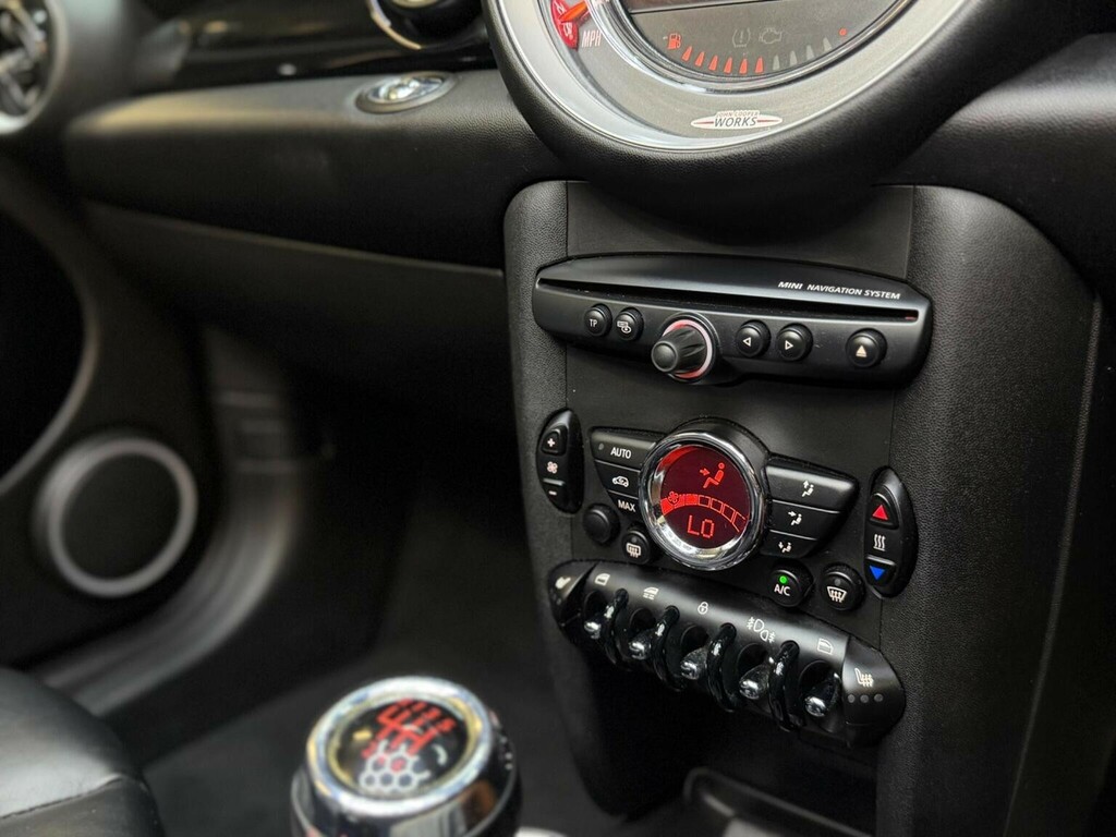 Mini Convertible 1.6 Cooper White #24
