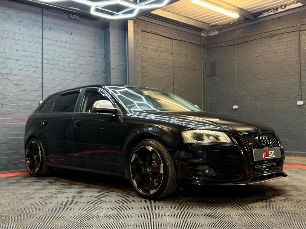 Audi S3 2.0 Tfsi Sportback Quattro Black #4