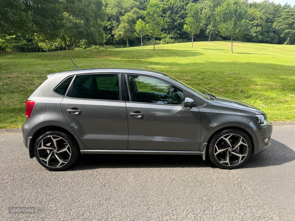 Volkswagen Polo 1.2 60 Match Grey #2