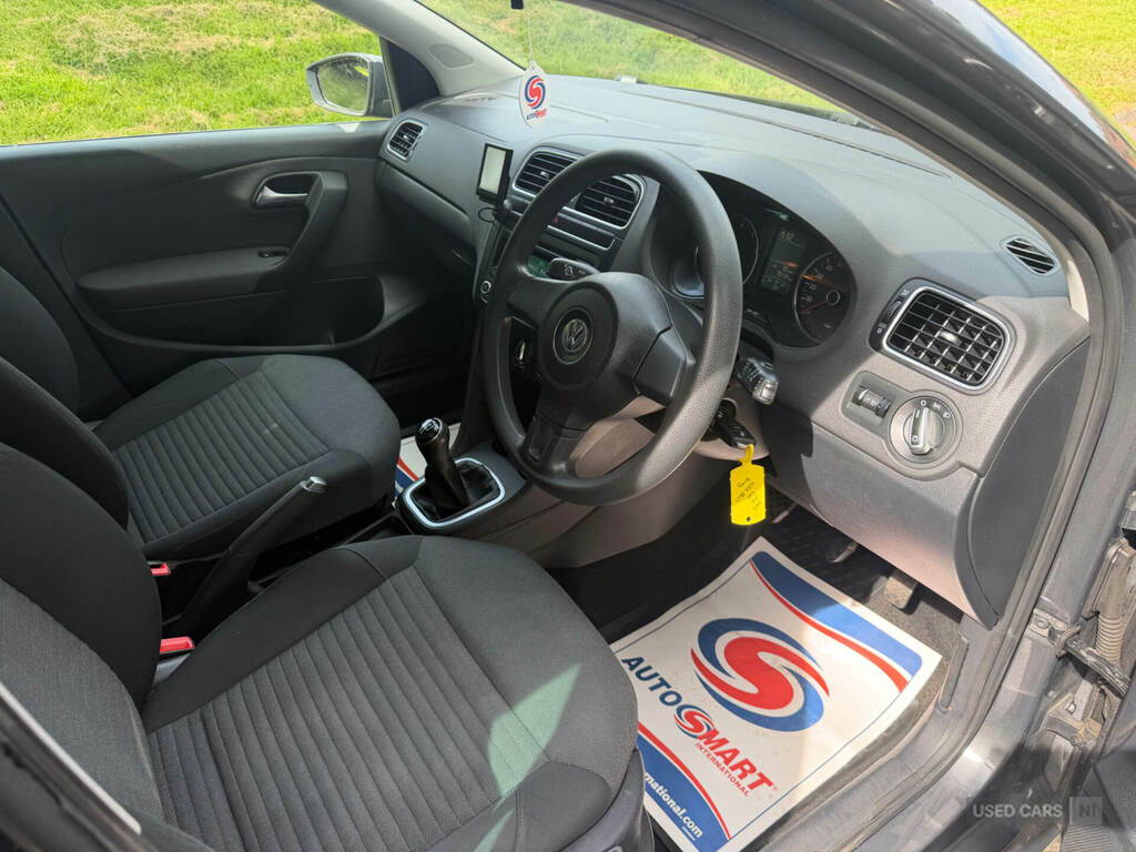 Volkswagen Polo Hatchback Blue #9