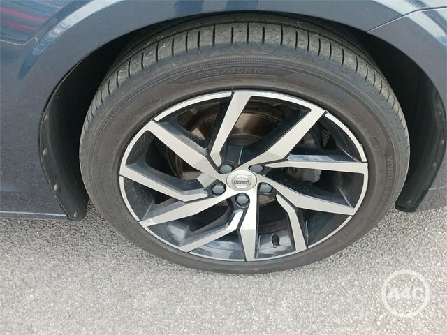 Volvo V60 2.0 D4 R-design Plus Estate Euro 6 Black #10