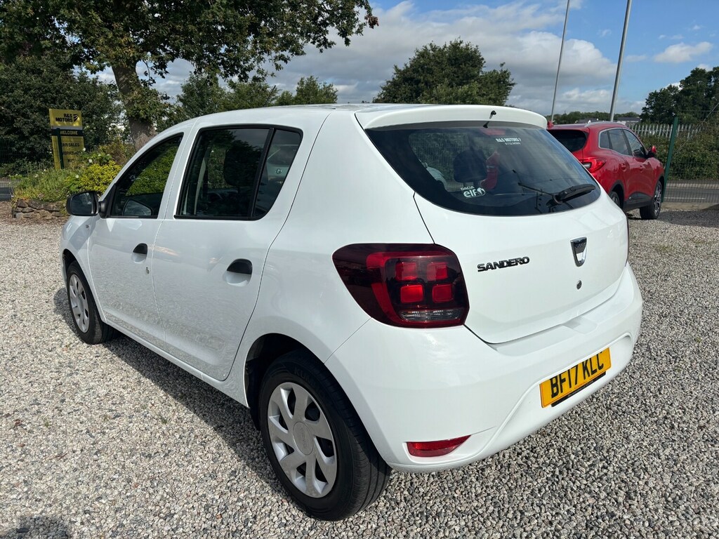 Dacia Sandero 0.9 Tce Ambiance White #4