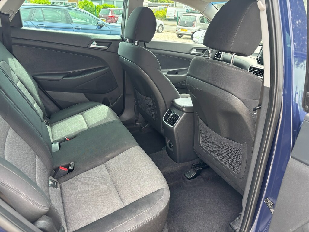 Hyundai Tucson 1.6 Gdi Se Nav 2Wd WV68DZO Blue #3