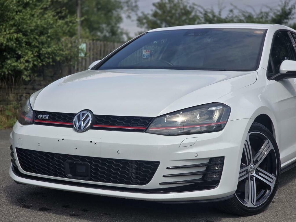 Volkswagen Golf 2.0 Tsi Bluemotion Tech Gti Hatchback White #6