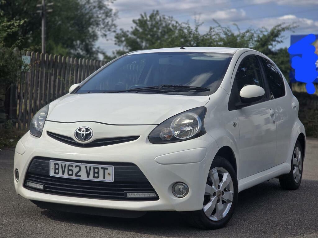 Toyota Aygo 1.0 Vvt-i Fire Euro 5 White #2