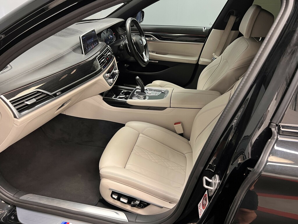 BMW 7 Series Saloon 3.0 730Ld M Sport Saloon Eu Black #3