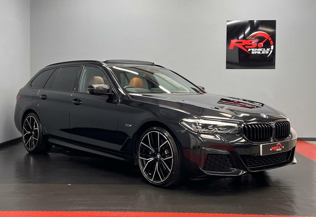 BMW 5 Series Estate Bmw 5 Series 2.0 530E 12Kwh M Sport Touring Black