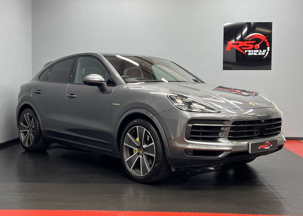 Porsche Cayenne Coupe 3.0 V6 E-hybrid 14.1Kwh Coupe Plu LX69NVA Grey