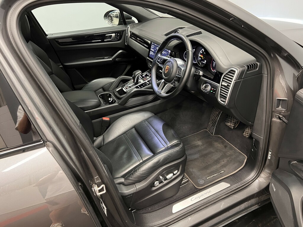 Porsche Cayenne Coupe 3.0 V6 E-hybrid 14.1Kwh Coupe Plu LX69NVA Grey #6