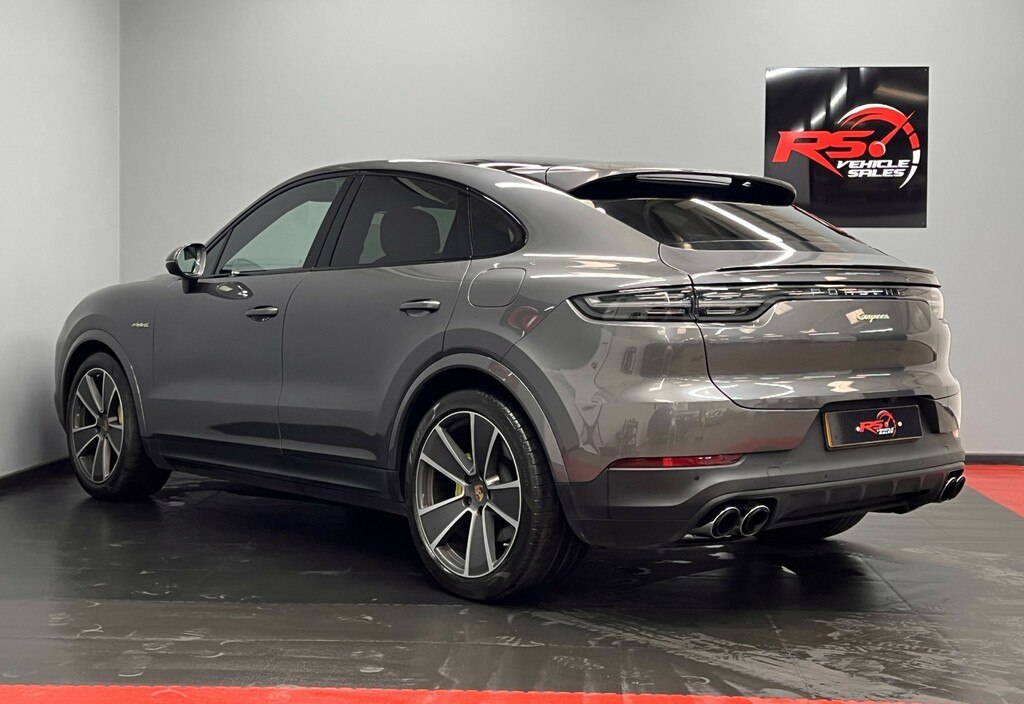 Porsche Cayenne Coupe 3.0 V6 E-hybrid 14.1Kwh Coupe Plu LX69NVA Grey #2