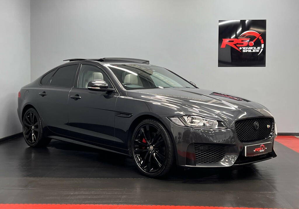 Jaguar XF Saloon 3.0D V6 S Saloon Euro 6 S Grey