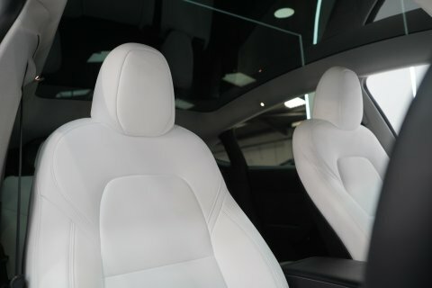 Tesla Model Y Long Range Awd #3