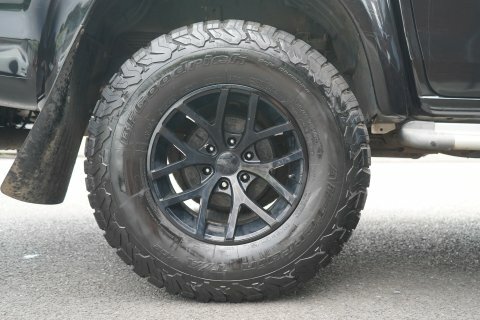 Isuzu D-Max 2.5 Td Blade Pickup 4X4 192 Gk Black #17